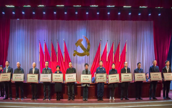 չ 佱5.jpg