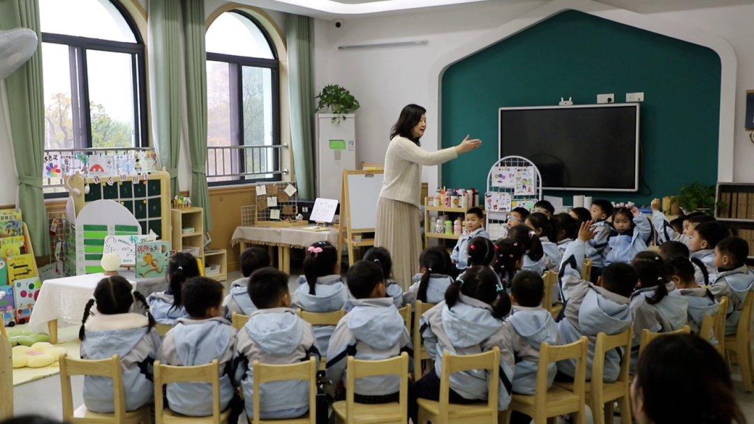 ������ͯ�� רҵ�ٳɳ���������ר�Ҹ����ص���ʵ���׶�԰��չѧǰ�Ķ�ר����ѵ