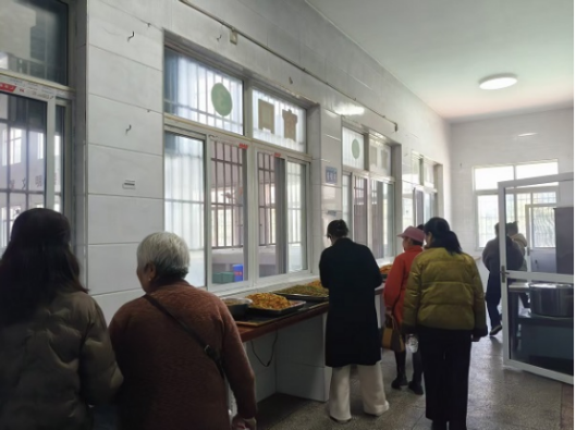 ����������ʳ�á�������͸����ʳ���� ���� é�ݽ�����ѧ�ٿ���ʳ�ල�ҳ�ίԱ�Ṥ������